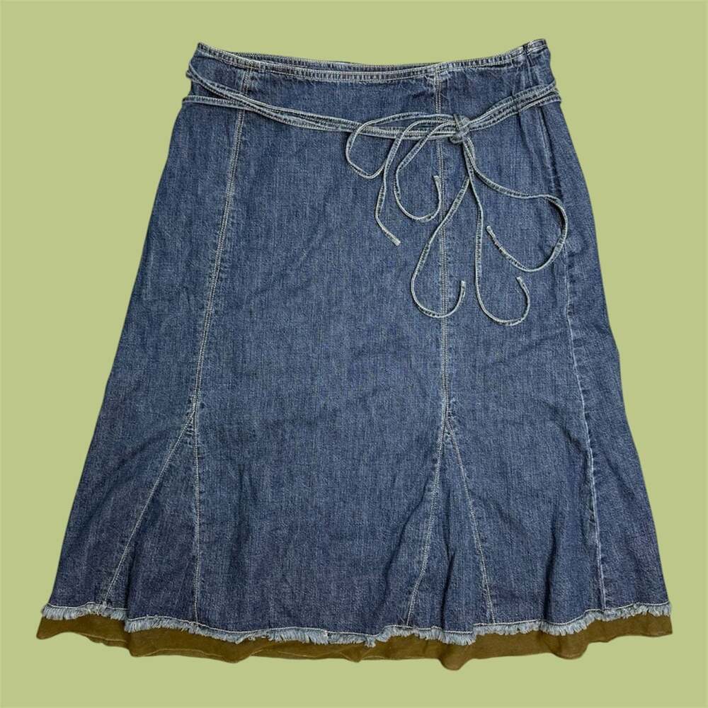 J.Jill Vintage Y2K Blue Denim A-Line Midi Skirt with Tie Waist and Frayed Hem